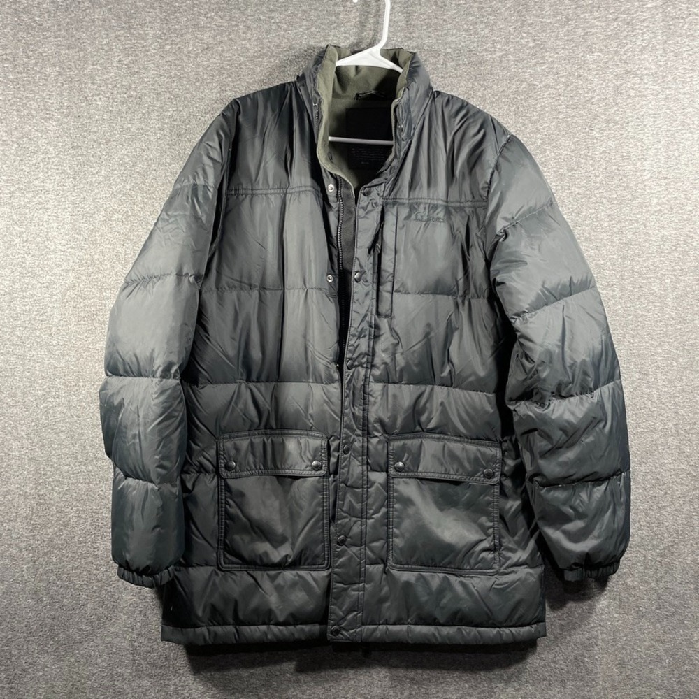 LL Bean Mens Medium Black Down Insulated Puffer Coat Parka No Hood AS IS